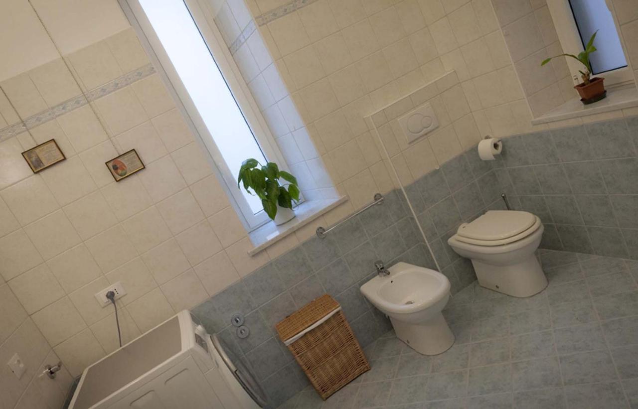 Domus Liberta - Boutique Rooms Triest Exterior foto