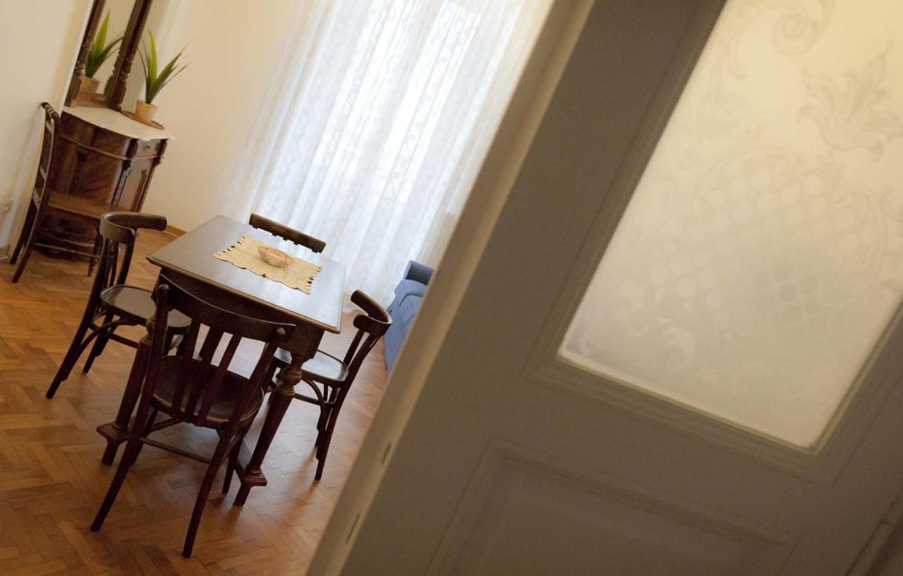 Domus Liberta - Boutique Rooms Triest Exterior foto