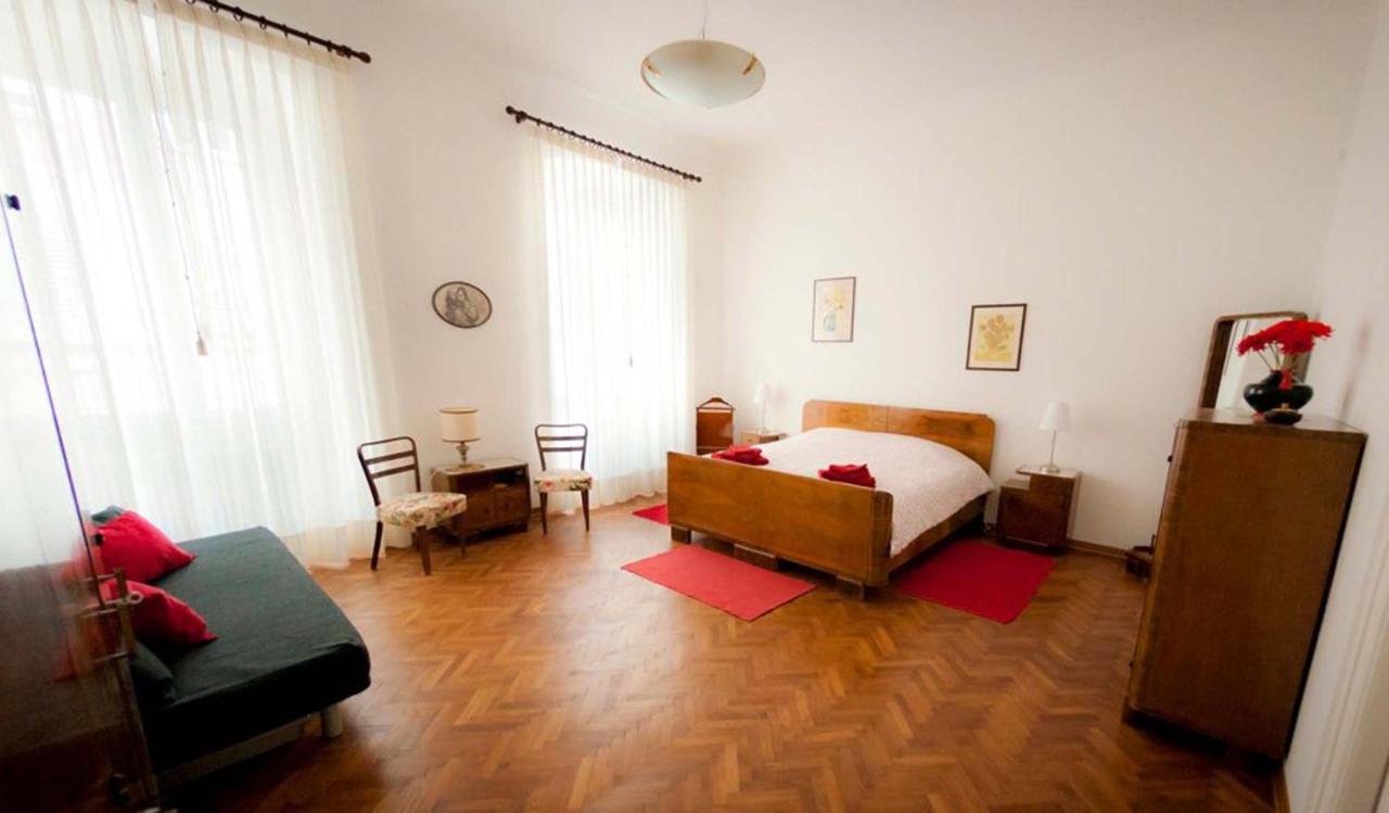 Domus Liberta - Boutique Rooms Triest Exterior foto